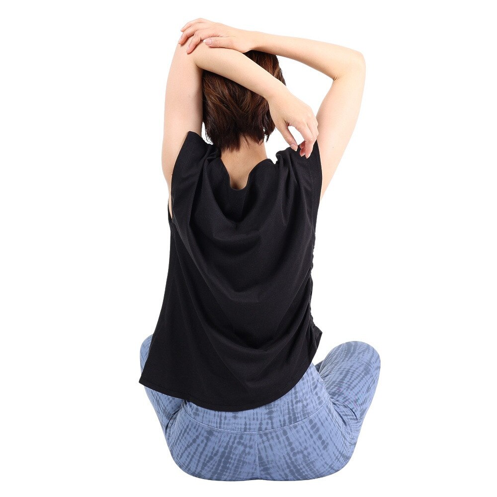 プーマ（PUMA）（レディース）ウィメンズ ヨガ スタジオ FOUNDATION 半袖Tシャツ 522738 01 BLK