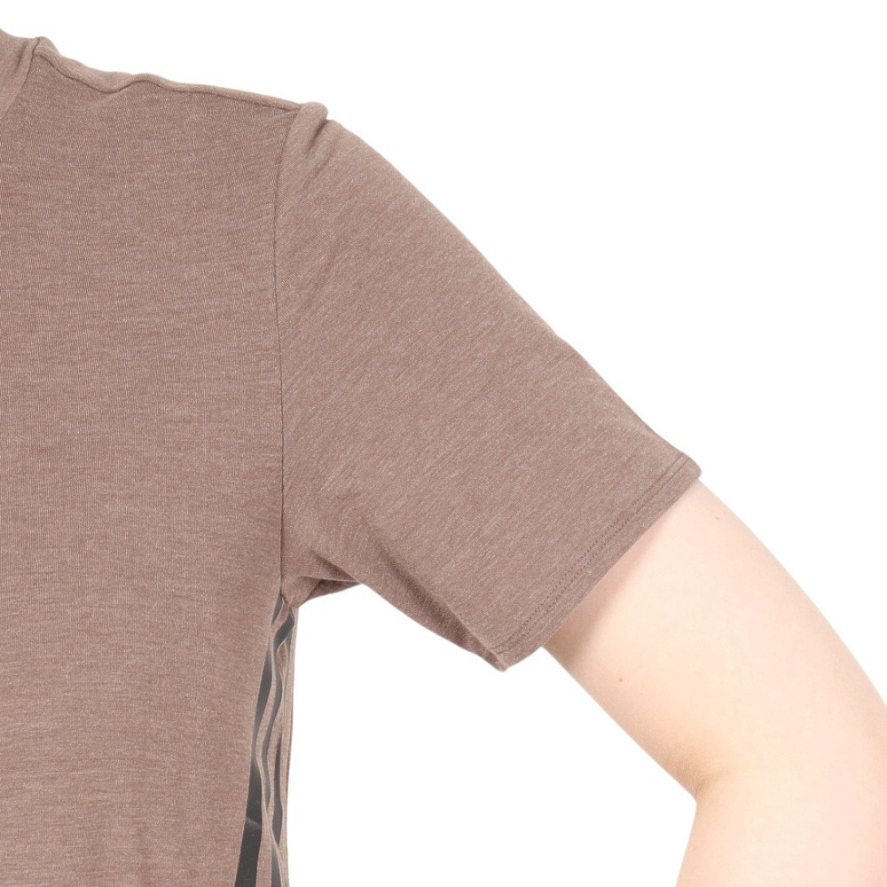 アディダス（adidas）（レディース）トレイン アイコンズ スリーストライプス 半袖Tシャツ CA028-HS2358