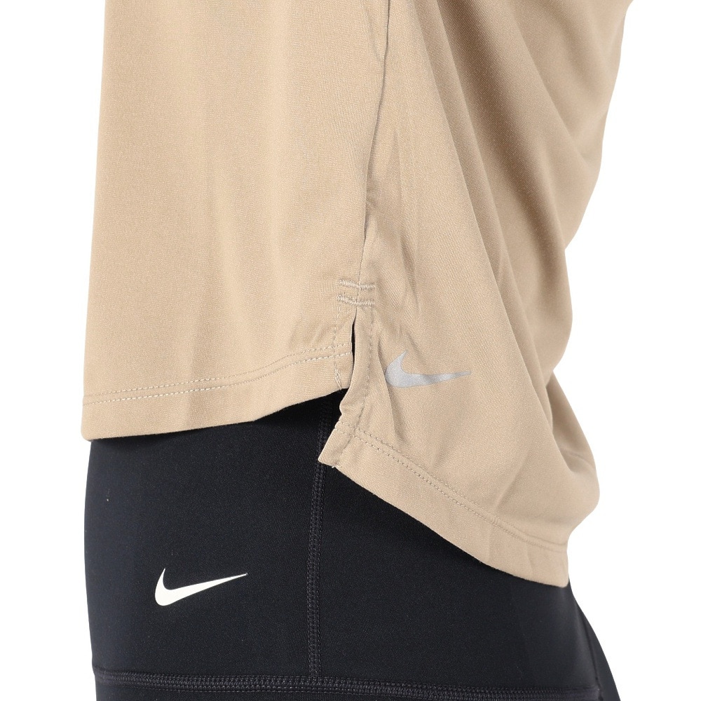 ナイキ（NIKE）（レディース）半袖Tシャツ レディースドライフィット ワン クロップ トップ FN7255-247