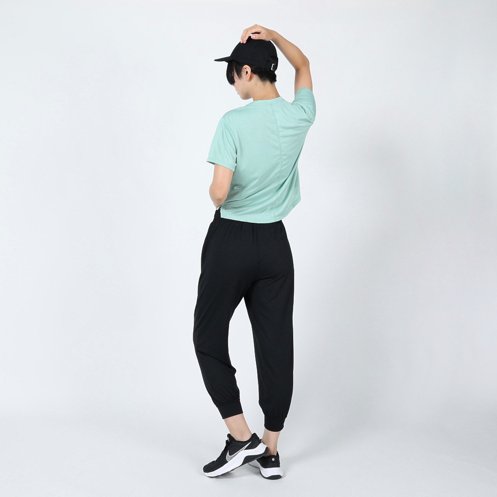ナイキ（NIKE）（レディース）tシャツ 半袖 速乾 グリーン ドライフィット ワン クロップ FN7255-309