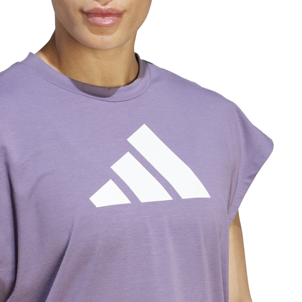 アディダス（adidas）（レディース）tシャツ 半袖 紫 トレイン アイコンズ トレーニング レギュラーフィット 半袖ロゴTシャツ DJD38-IM4747