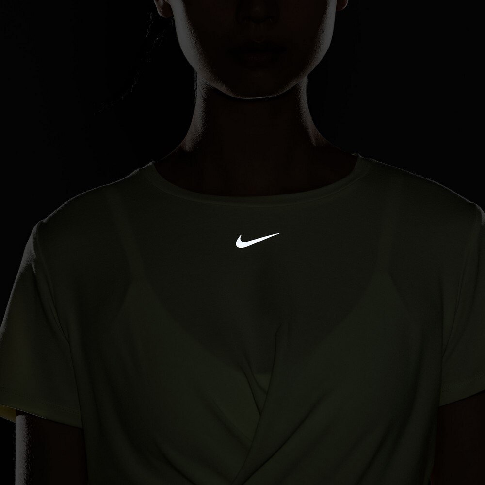 ナイキ（NIKE）（レディース）ワン LX ドライフィット ショートスリーブトップ STD TW TP DD4922-331