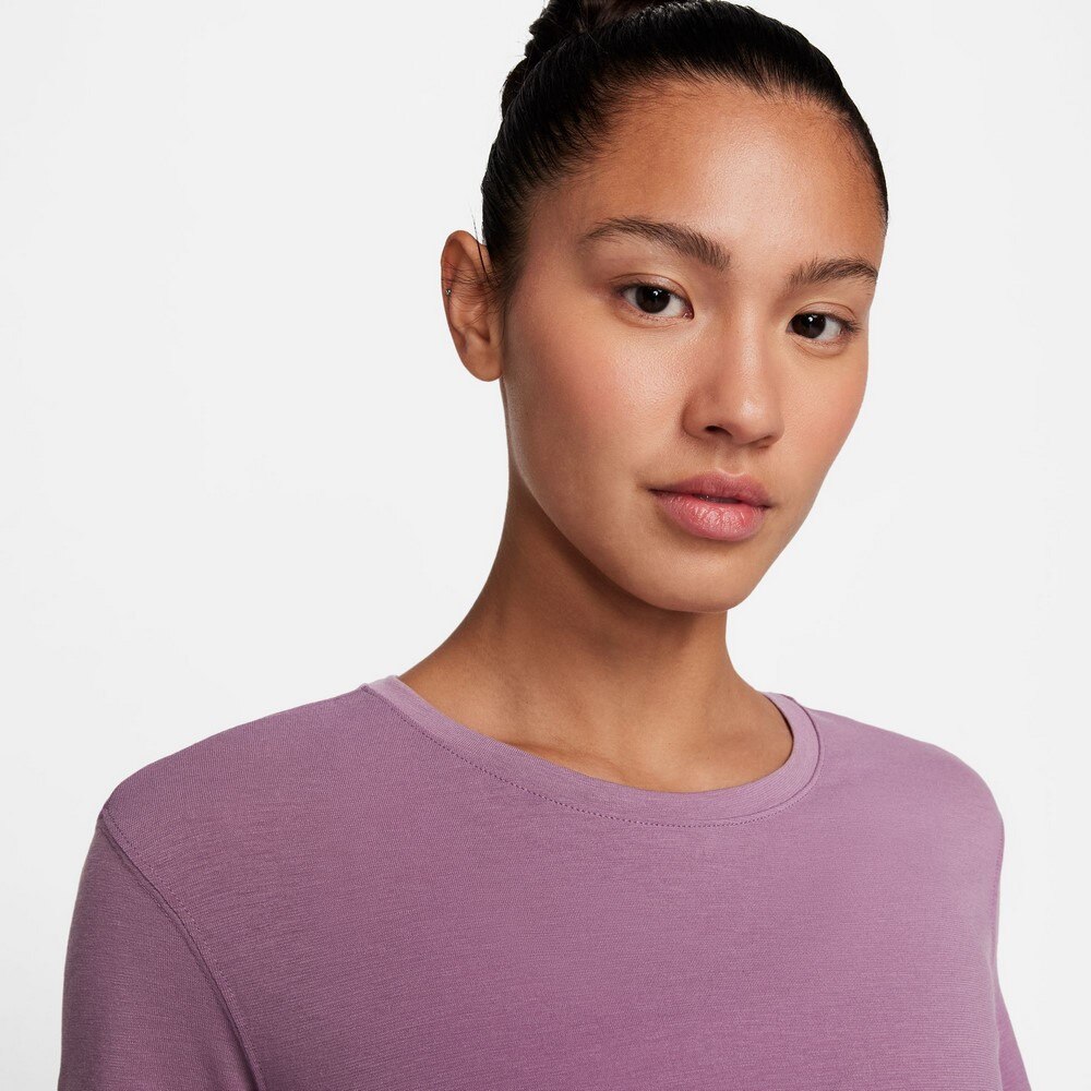 ナイキ（NIKE）（レディース）NY ドライフィット ショートスリーブトップ DM7026-536