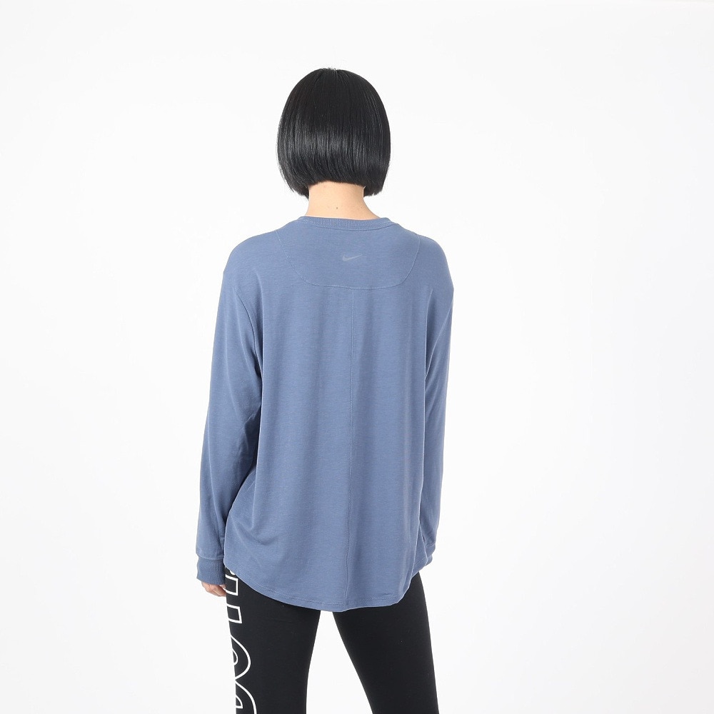 ナイキ（NIKE）（レディース）One Relaxed ドライフィット 長袖トップ FN2818-491