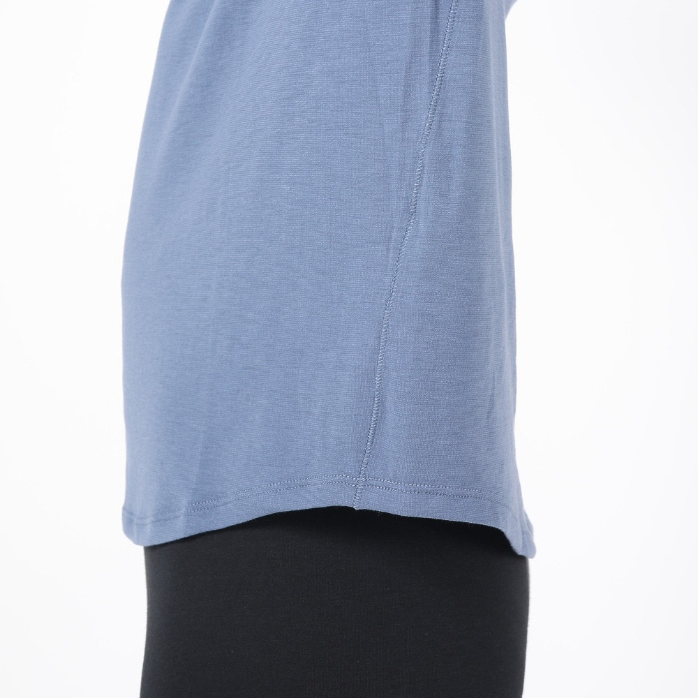ナイキ（NIKE）（レディース）One Relaxed ドライフィット 長袖トップ FN2818-491