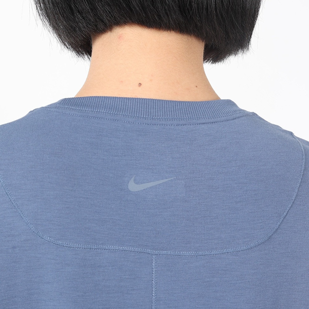ナイキ（NIKE）（レディース）One Relaxed ドライフィット 長袖トップ FN2818-491