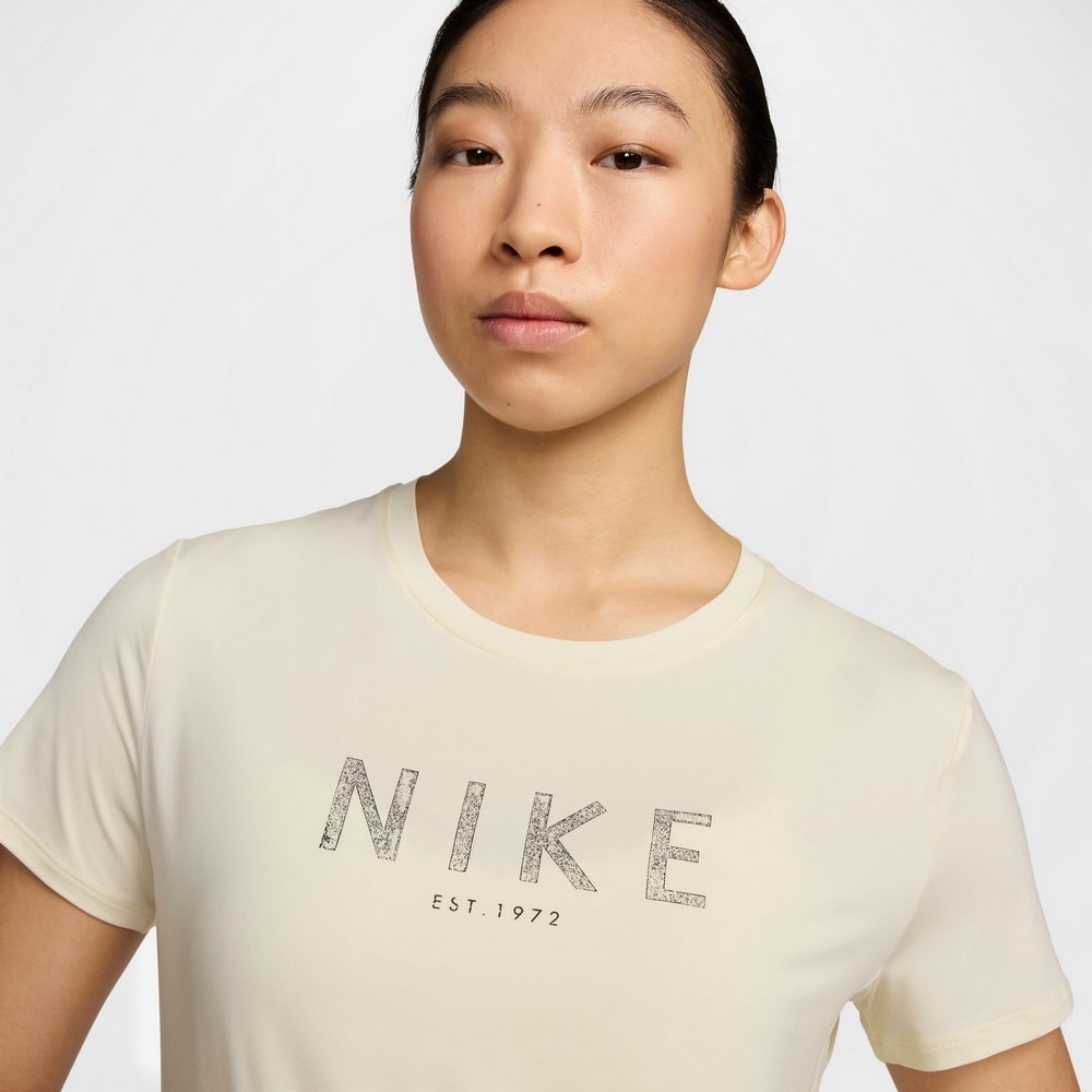 ナイキ（NIKE）（レディース）ワン ドライフィット ショートスリーブ トップ HJ6992-799