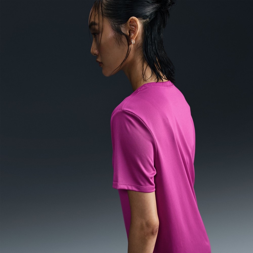 ナイキ（NIKE）（レディース）ドライフィット 半袖Tシャツ DX0688-518