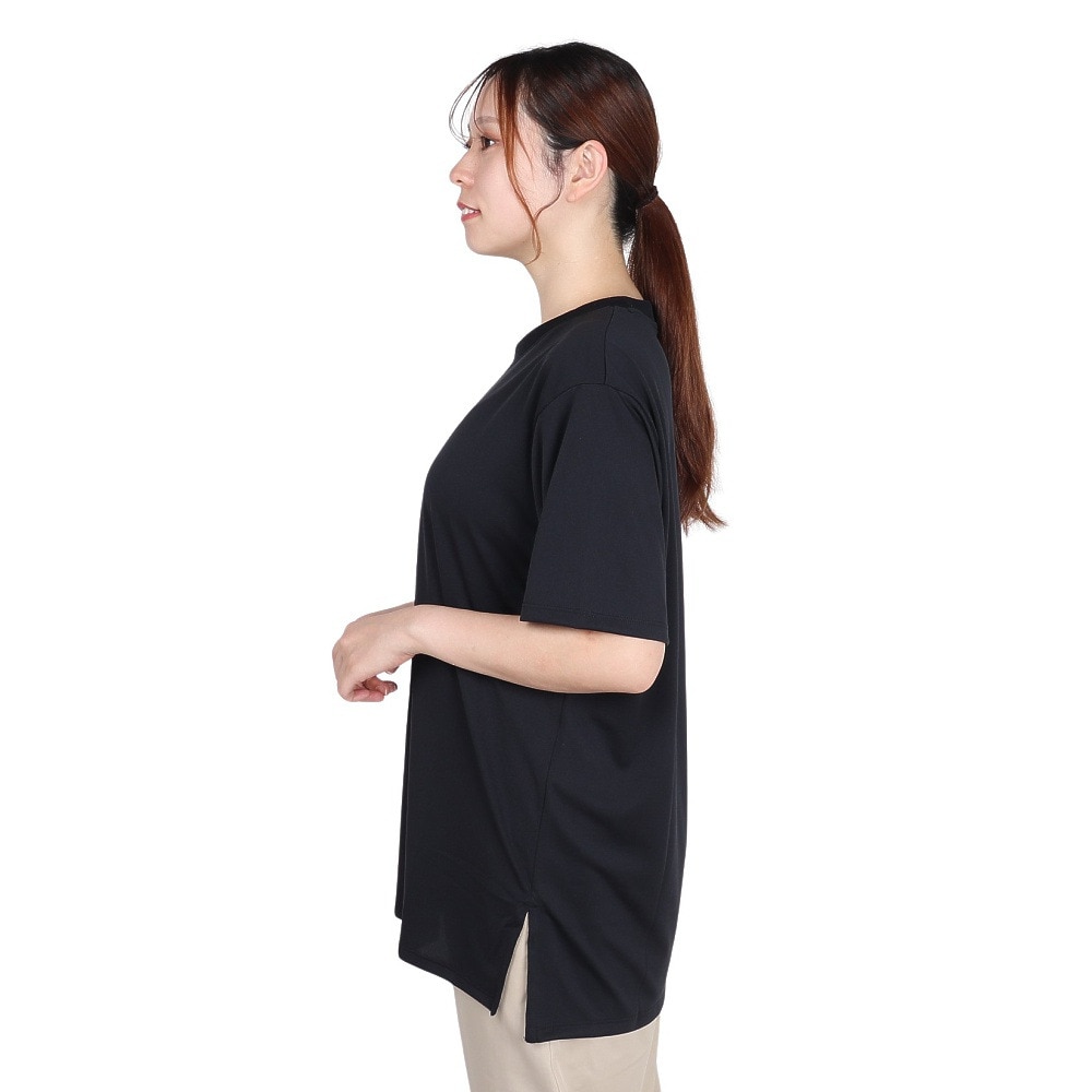 アンダーアーマー（UNDER ARMOUR）（レディース）テック オーバーサイズド グラフィック Tシャツ 6007704 001