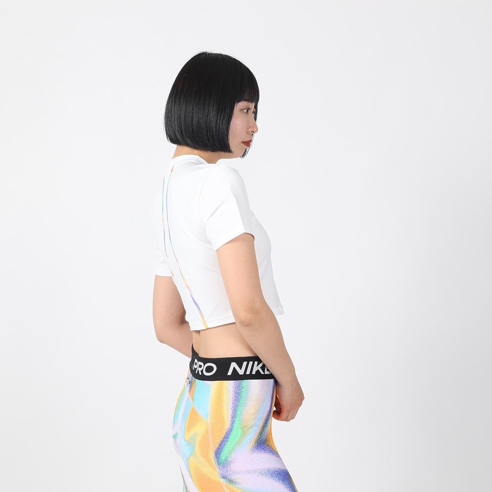 ナイキ（NIKE）（レディース）ドライフィットcmX2 半袖クロップ トップ FZ4758-100
