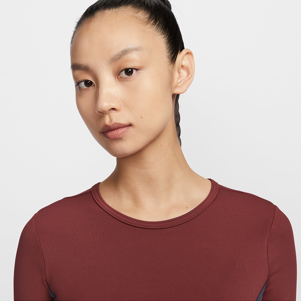 ナイキ（NIKE）（レディース）ワン フィッテド Dri-FIT ショートスリーブ トップ HQ4999-619