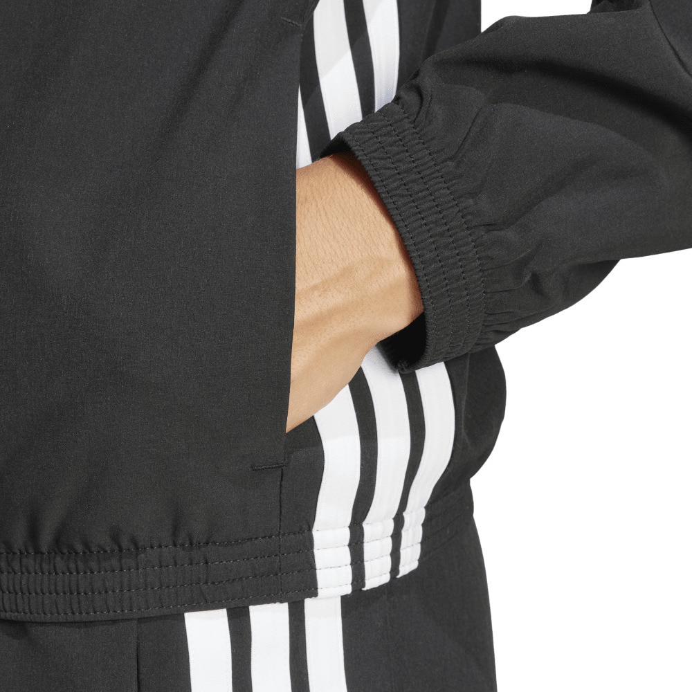 アディダス（adidas）（レディース）トレイン エッセンシャルズ スリーストライプス ウーブンジャケット KWC19-JD6539