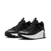 ナイキ（NIKE）（レディース）ジムシューズ トレーニングシューズ 