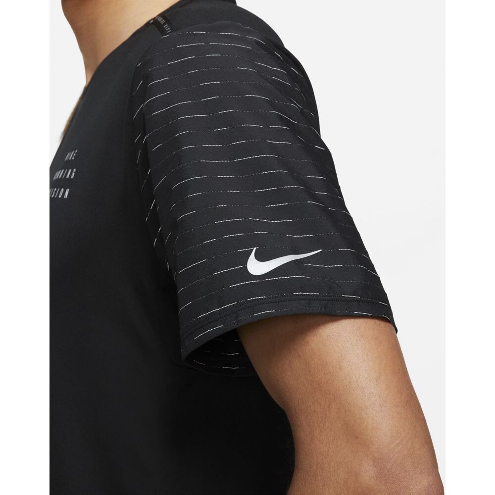 ナイキ（NIKE）（メンズ）ランニング ランニングウェア メンズ Tシャツ 半袖 ドライフット ライズ 365 ラン ディビジョン DD4852-010