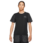 ナイキ（NIKE）（メンズ）ランニング ランニングウェア メンズ Tシャツ 半袖 ドライフット ライズ 365 ラン ディビジョン DD4852-010