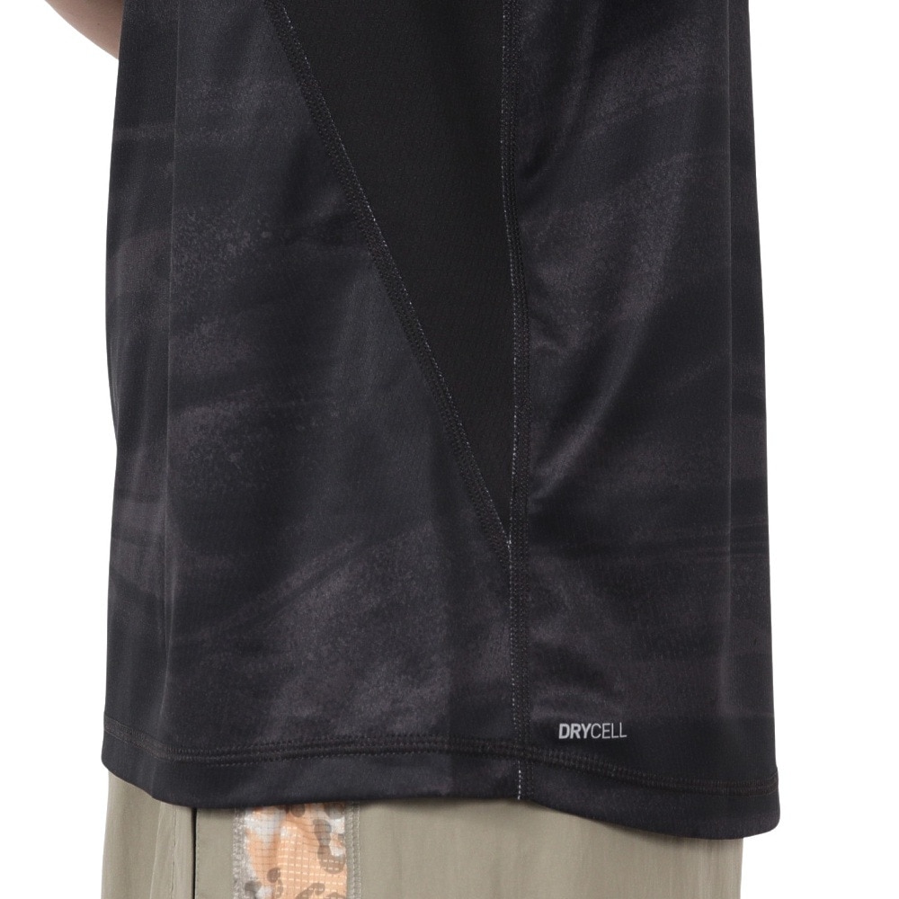 プーマ（PUMA）（メンズ）ランニング ラン ヴェロシティ AOP 半袖Tシャツ 527297 01 BLK