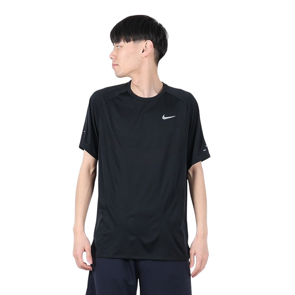 ナイキ（NIKE）（メンズ）ドライフィット ADV STRIDE 半袖 ランニングトップ HV5204-010