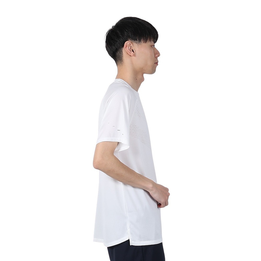 ナイキ（NIKE）（メンズ）ドライフィット ADV STRIDE 半袖 ランニングトップ HV5204-100