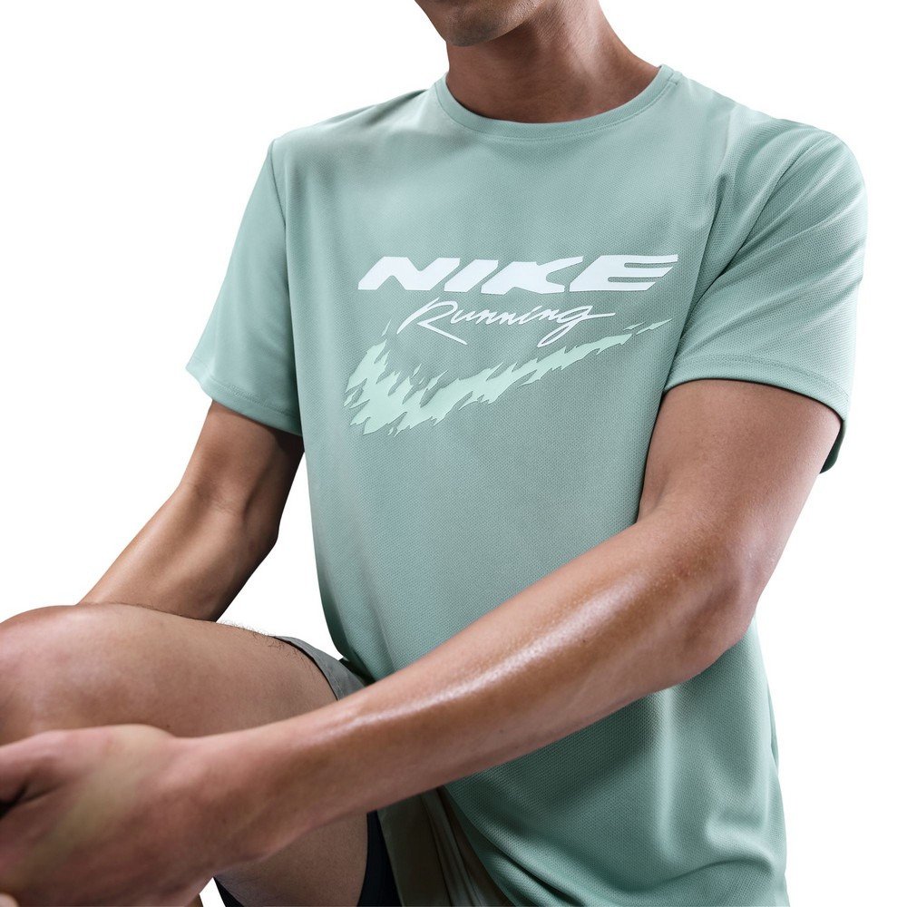 ナイキ（NIKE）（メンズ）ドライフィット UV ランニング エナジー