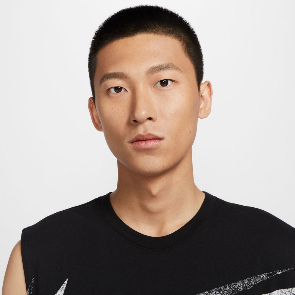 ナイキ（NIKE）（メンズ）タンクトップ ドライフィット Dri-FIT スリーブレス フィットネス Tシャツ FZ8031-010 ジム 筋トレ トレーニング