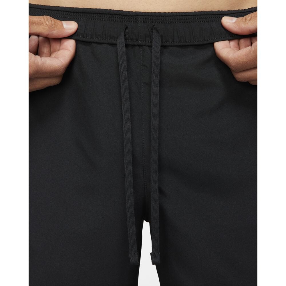 ナイキ（NIKE）（メンズ）ランニングパンツ メンズ ラン ディビジョン チャレンジャー DD4769-010 ショートパンツ ハーフパンツ