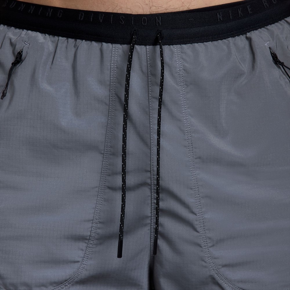 ナイキ（NIKE）（メンズ）ドライフィット ADV リフレクティブデザイン 再帰反射 ランニング ショートパンツ FZ1124-035