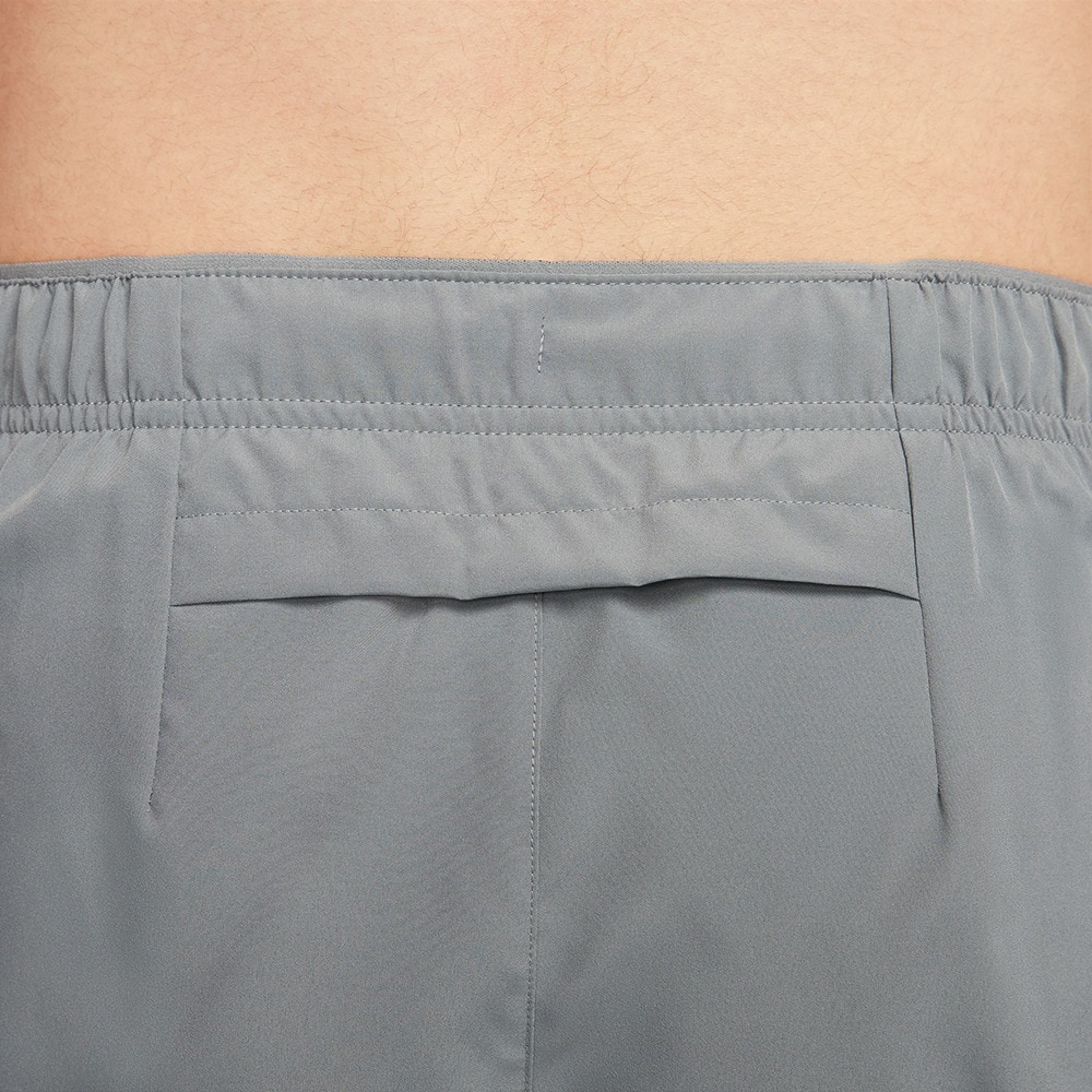 ナイキ（NIKE）（メンズ）ドライフィット チャレンジャー バーサタイル ショートパンツ インナー付き DV9364-084