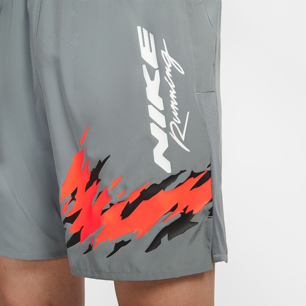 ナイキ（NIKE）（メンズ）チャレンジャー ドライフィット ランニングショートパンツ インナー付き HV2139-084