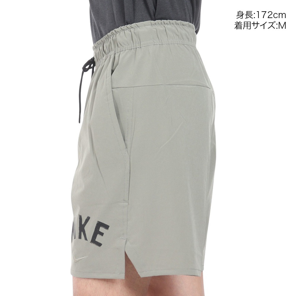 ナイキ（NIKE）（メンズ）ドライフィット アンリミテッド スウッシュ ショートパンツ FV9895-053