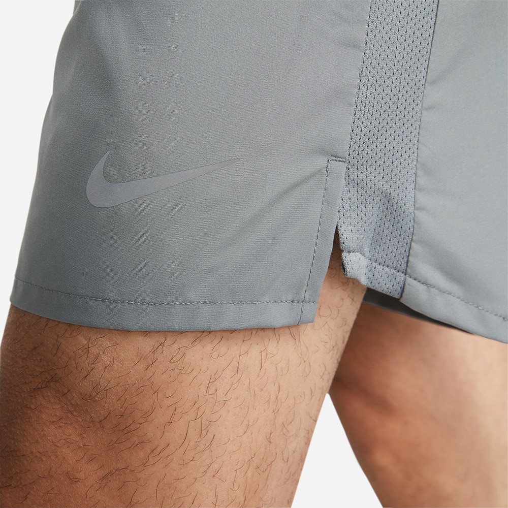 ナイキ（NIKE）（メンズ）ドライフィット チャレンジャー 18cm バーサタイル ショートパンツ インナー付き DV9360-084