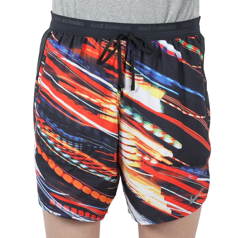 ナイキ（NIKE）（メンズ）ドライフィット ストライド ランニングショートパンツ IB7929-100