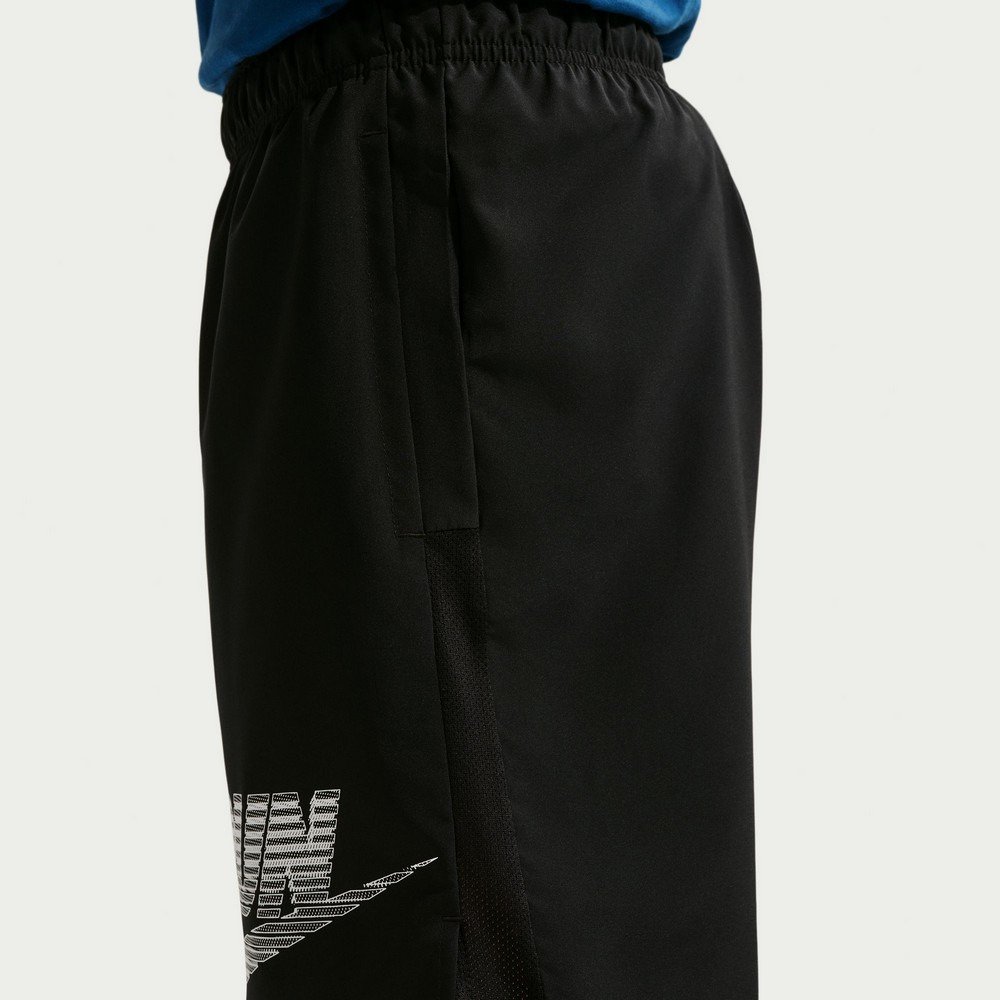 ナイキ（NIKE）（メンズ）チャレンジャー ドライフィット ランニングショートパンツ インナー付き IF9488-010