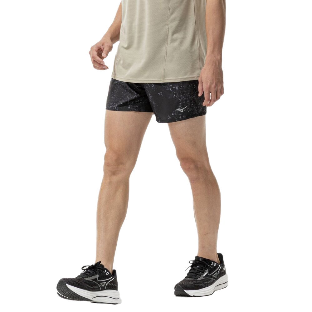 【美品】On メンズ ランニングパンツ ブラック 海外M（日本L） 楽天市場】オン メンズ 5インチ コアショーツ 5 Core Shorts