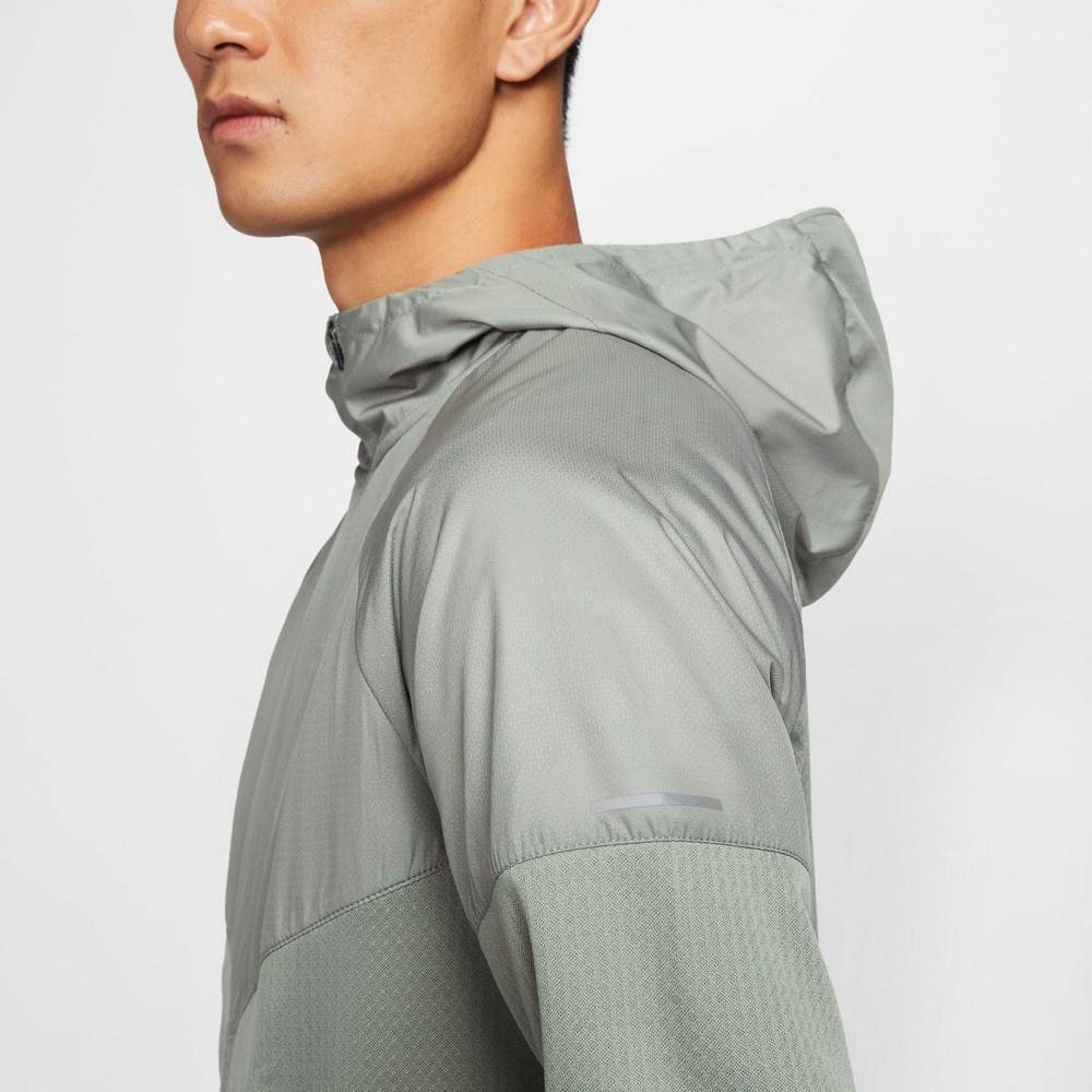 ナイキ（NIKE）（メンズ）Therma-FIT 撥水 マイラー フーディ ランニング ジャケット FZ1112-053