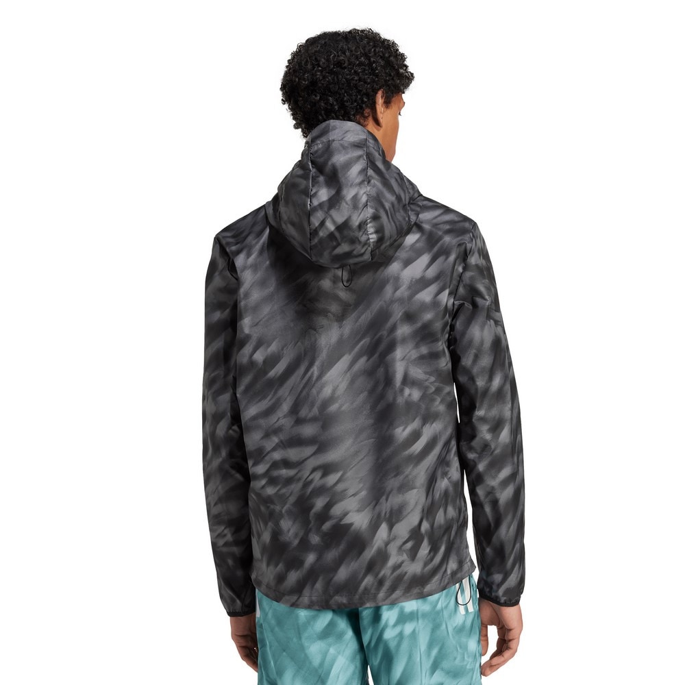 アディダス（adidas）（メンズ）オウン ザ ラン総柄プリント ジャケット KQF04-JN6327