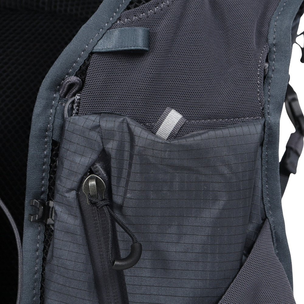 サロモン（SALOMON）（メンズ、レディース）ランニングベスト ADV SKIN
