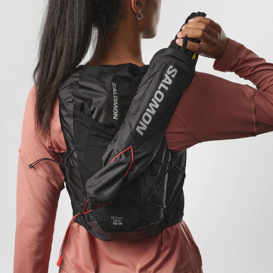 サロモン（SALOMON）（レディース）ACTIVE SKIN 12 ランニングベスト フラスク付 LC2178600