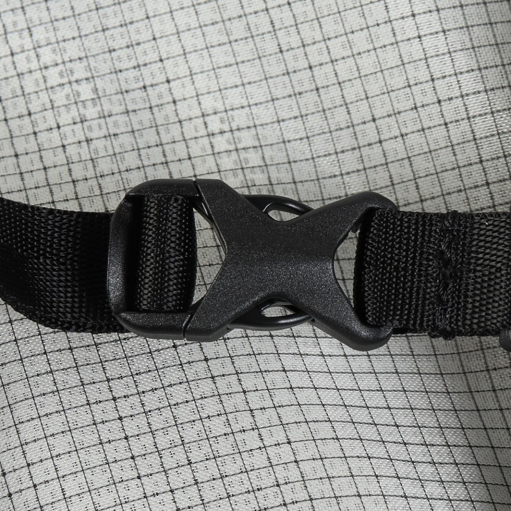 ザ・ノース・フェイス（THE NORTH FACE）（メンズ、レディース）ランニングバッグ ティーアール6 NM62513 WH