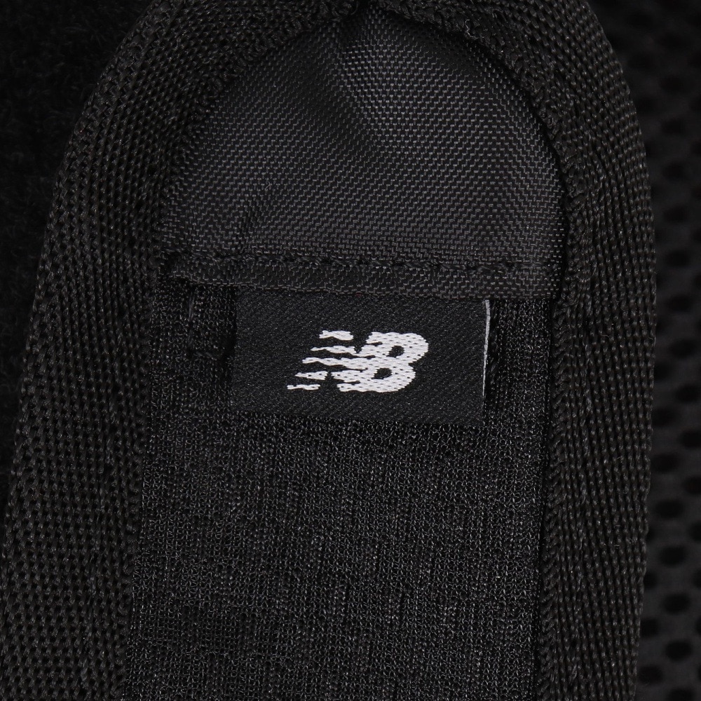 ニューバランス（new balance）（メンズ、レディース）アームポーチ LAB35733BK