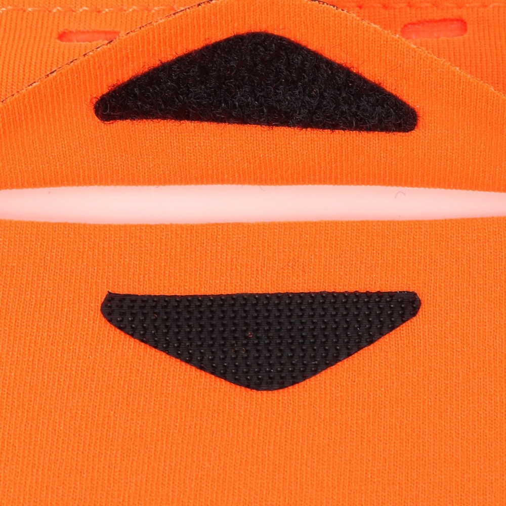 ナイキ（NIKE）（メンズ、レディース）リーン アームバンド DG2013-805