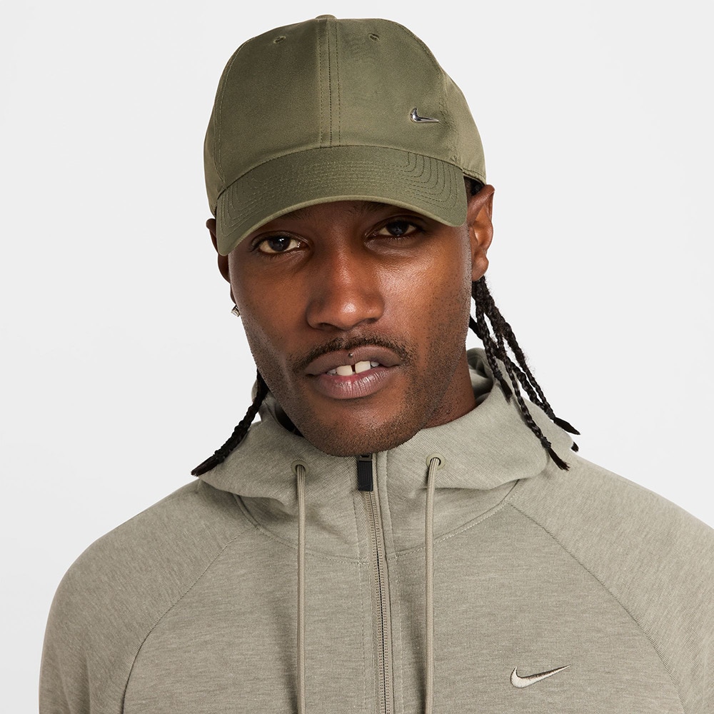 ナイキ（NIKE）（メンズ、レディース）ドライフィット クラブ アンストラクチャード フェザーライト キャップ FB5682-247