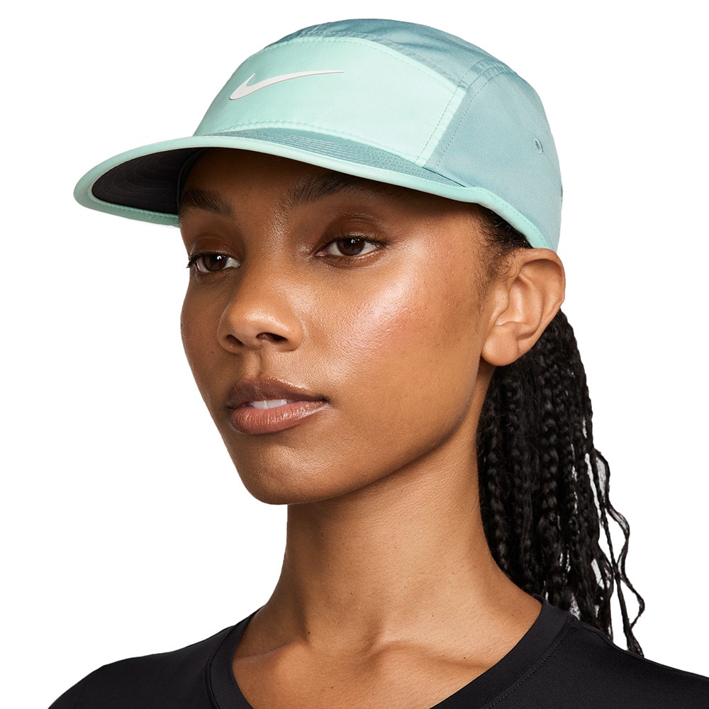ナイキ（NIKE）（メンズ、レディース）ドライフィット フライ アンストラクチャード スウッシュ キャップ FB5624-018