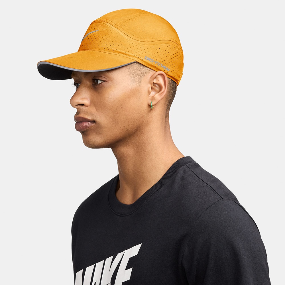 ナイキ（NIKE）（メンズ、レディース）ドライフィット クラブ アンストラクチャード フェザーライト キャップ FB5681-717