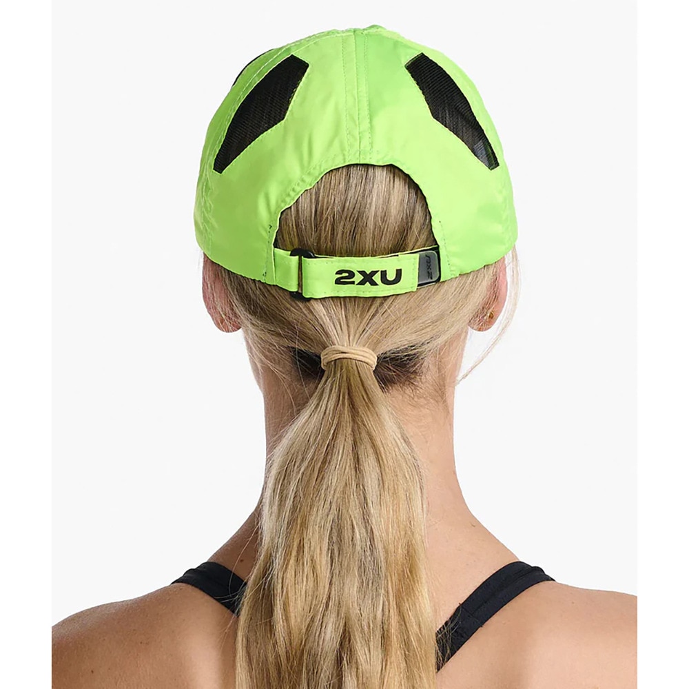 ツー・タイムズ・ユー（2XU）（メンズ、レディース）ランニングキャップ UQ5685F-VOL/BLK