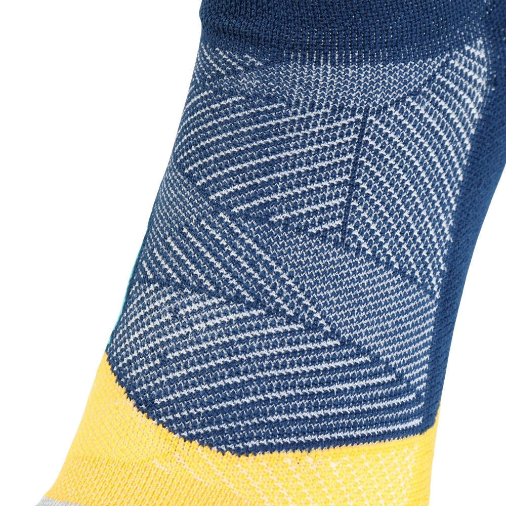フィーチャーズ（Feetures）（メンズ）ELITE LIGHT CUSHION NO SHOW TAB ソックス 4400030146242