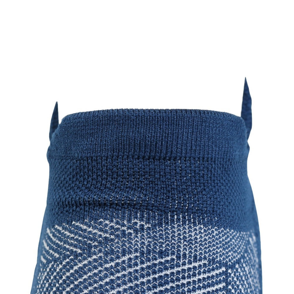 フィーチャーズ（Feetures）（メンズ）ELITE LIGHT CUSHION NO SHOW TAB ソックス 4400030146242