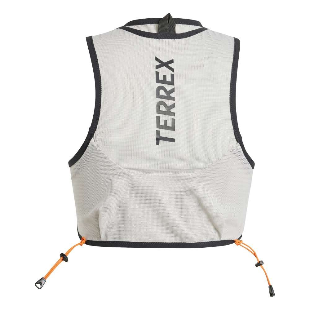 アディダス　テレックス トレイルランニングベスト　5リットル　AEROREADY adidas（アディダス）の「テレックス 5リットル AEROREADY トレイル