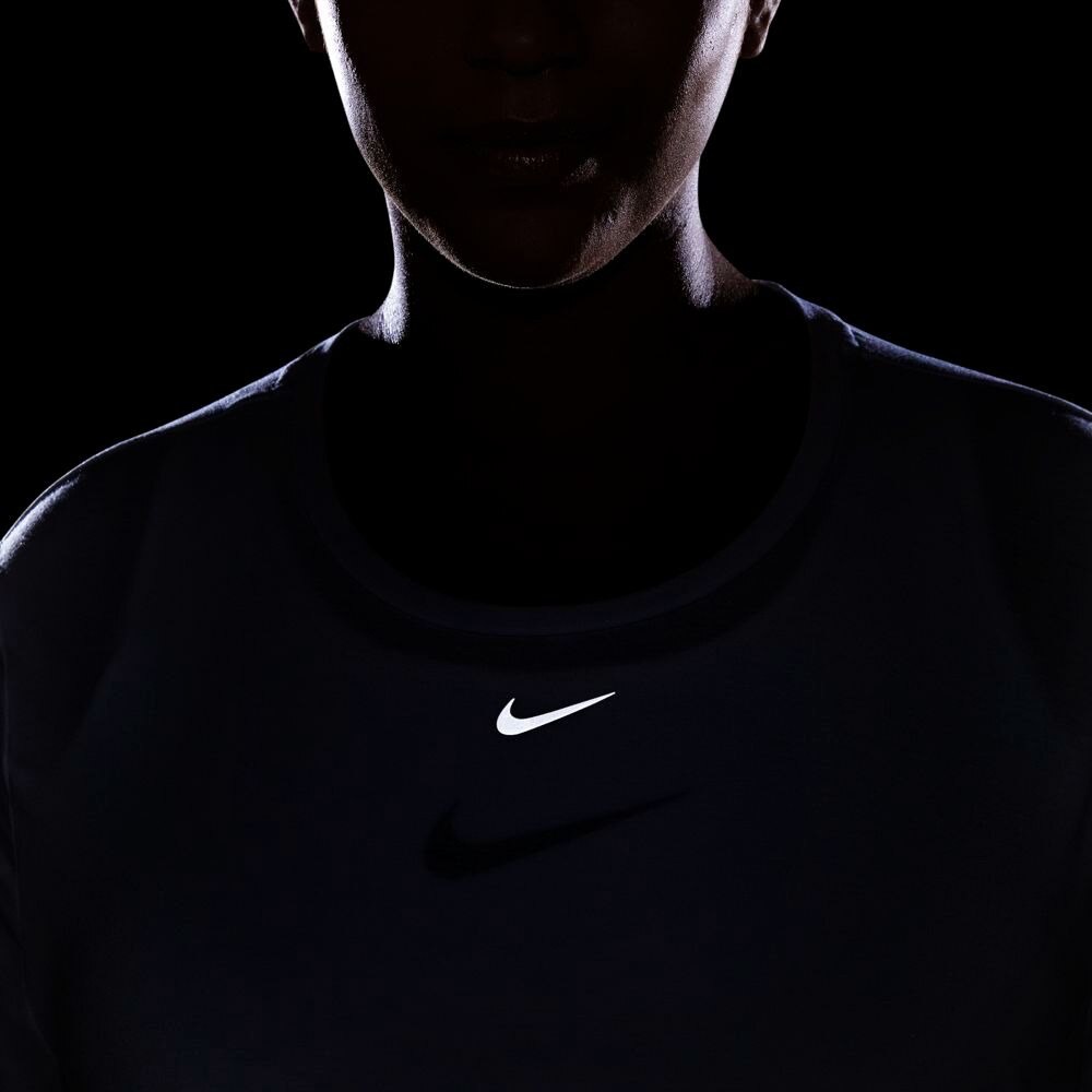 ナイキ（NIKE）（レディース）半袖Tシャツ レディース ランニングウェア  DD0619-100 