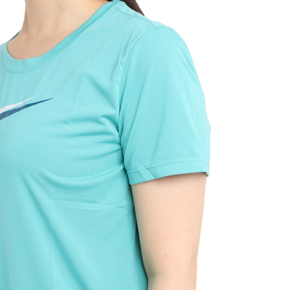 ナイキ（NIKE）（レディース）ドライ 速乾 Dri-FIT スウッシュ ラン 半袖 トップ DD6479-392