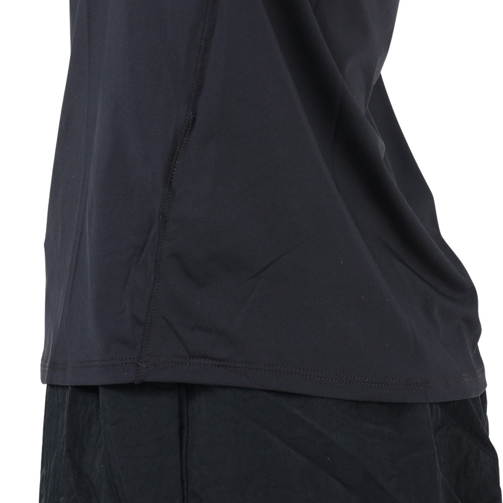 ナイキ（NIKE）（レディース）ワン スウッシュ ドライフィット 半袖 ランニングトップ FN2619-010